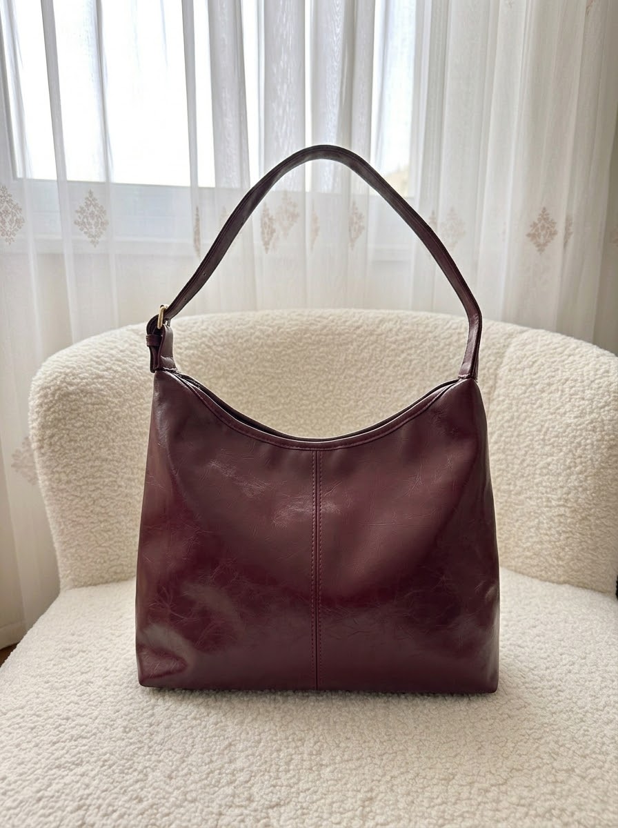 Bella Tote - Burgundy