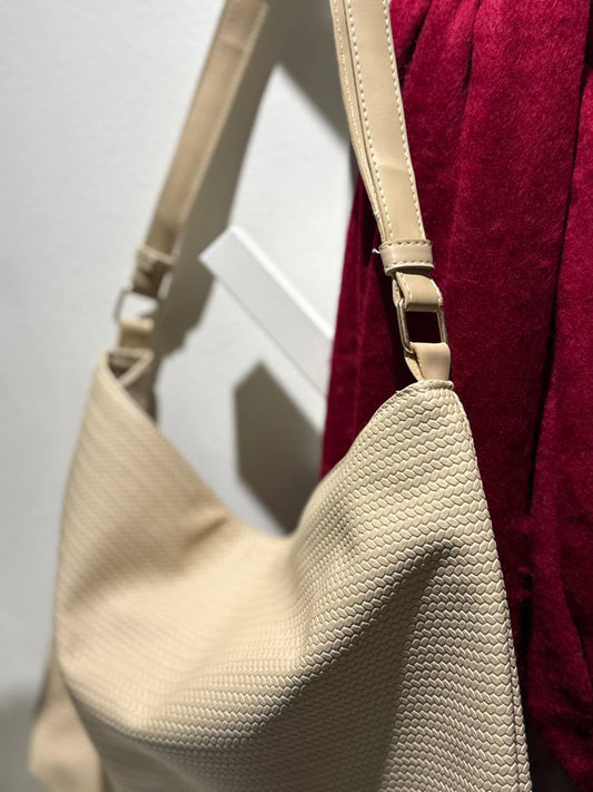 Scaled Leather Tote - Beige