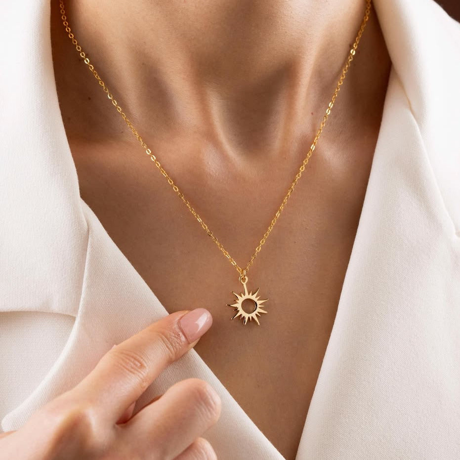 Sunrays Necklace - Gold